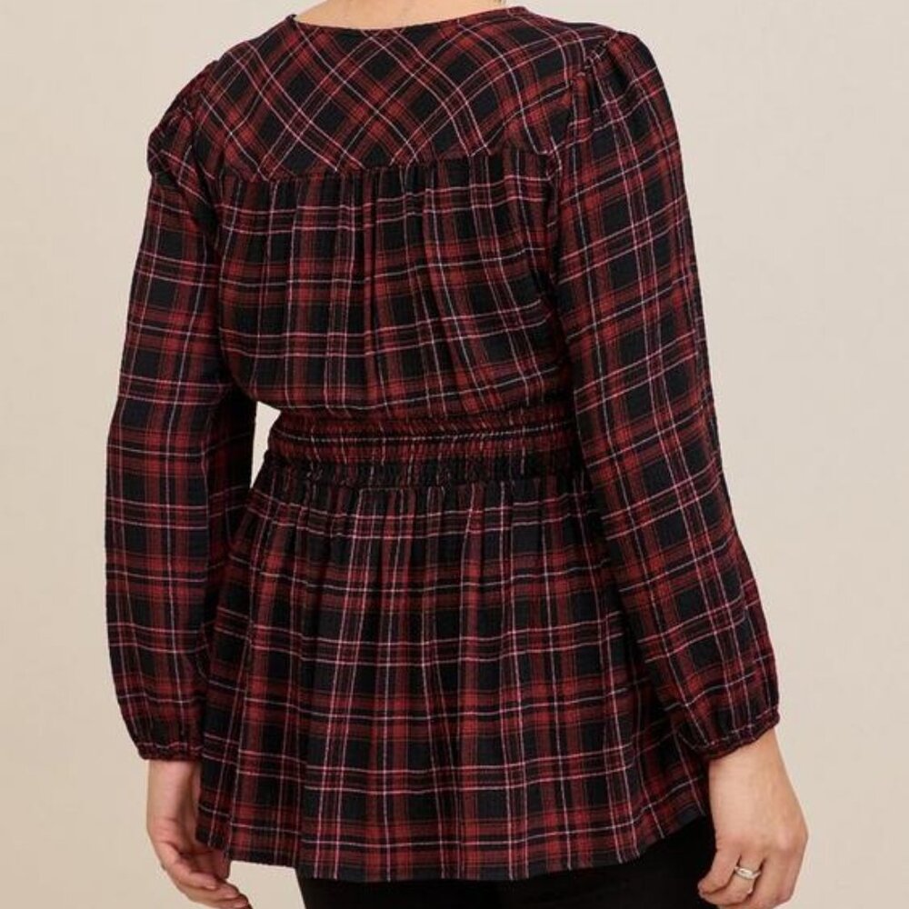 NWT Torrid Babydoll Crinkle Flannel Gauze Smocked Tie Waist Black/Red SZ 4 (26) - Picture 2 of 6